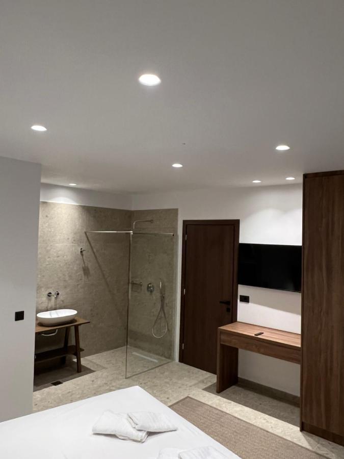 Johannes Boutique Apartments & Suites Афанту Екстериор снимка