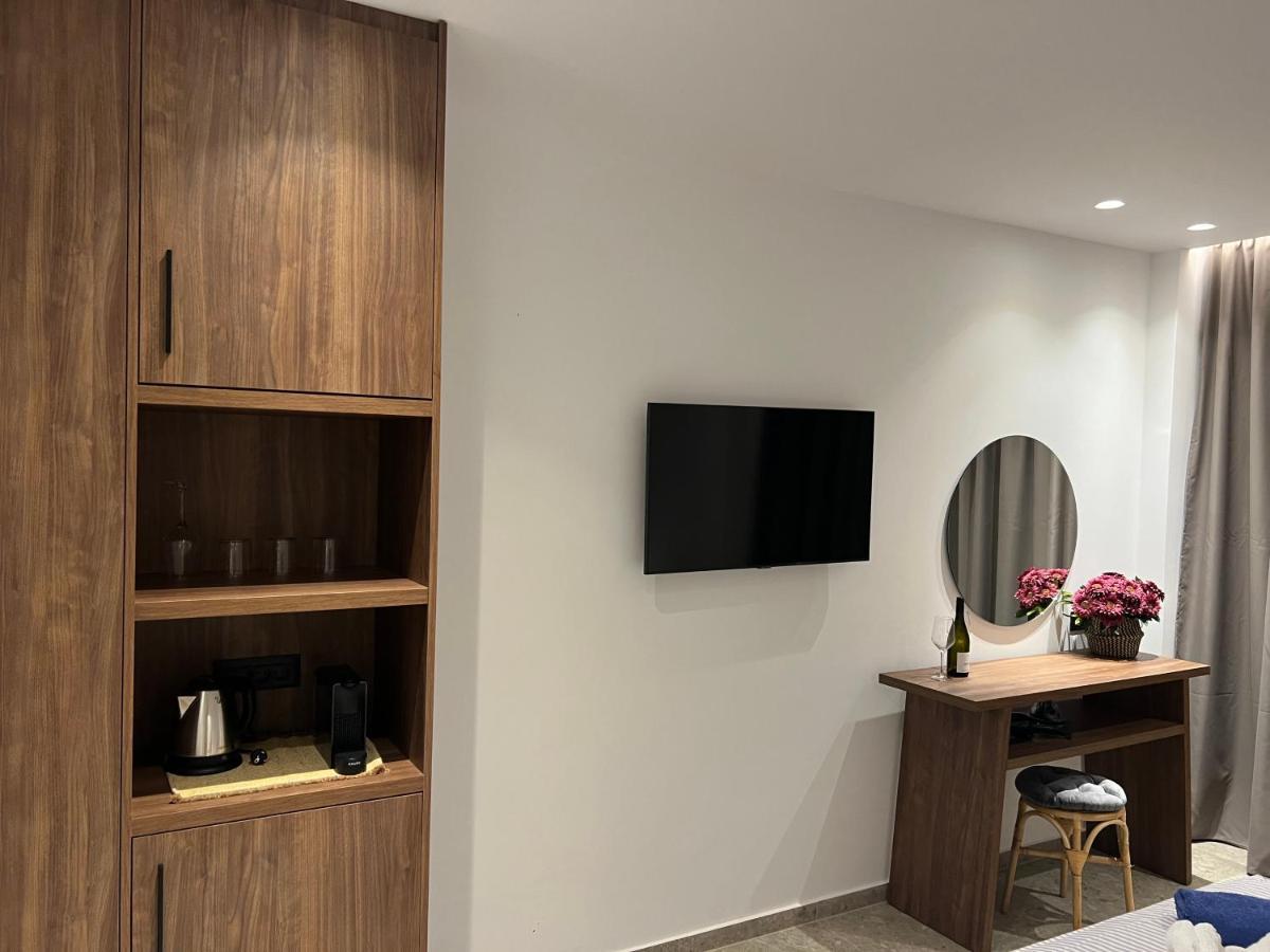 Johannes Boutique Apartments & Suites Афанту Екстериор снимка